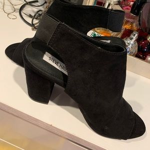 Steve Madden Open Toe Suede Black Heels 👠